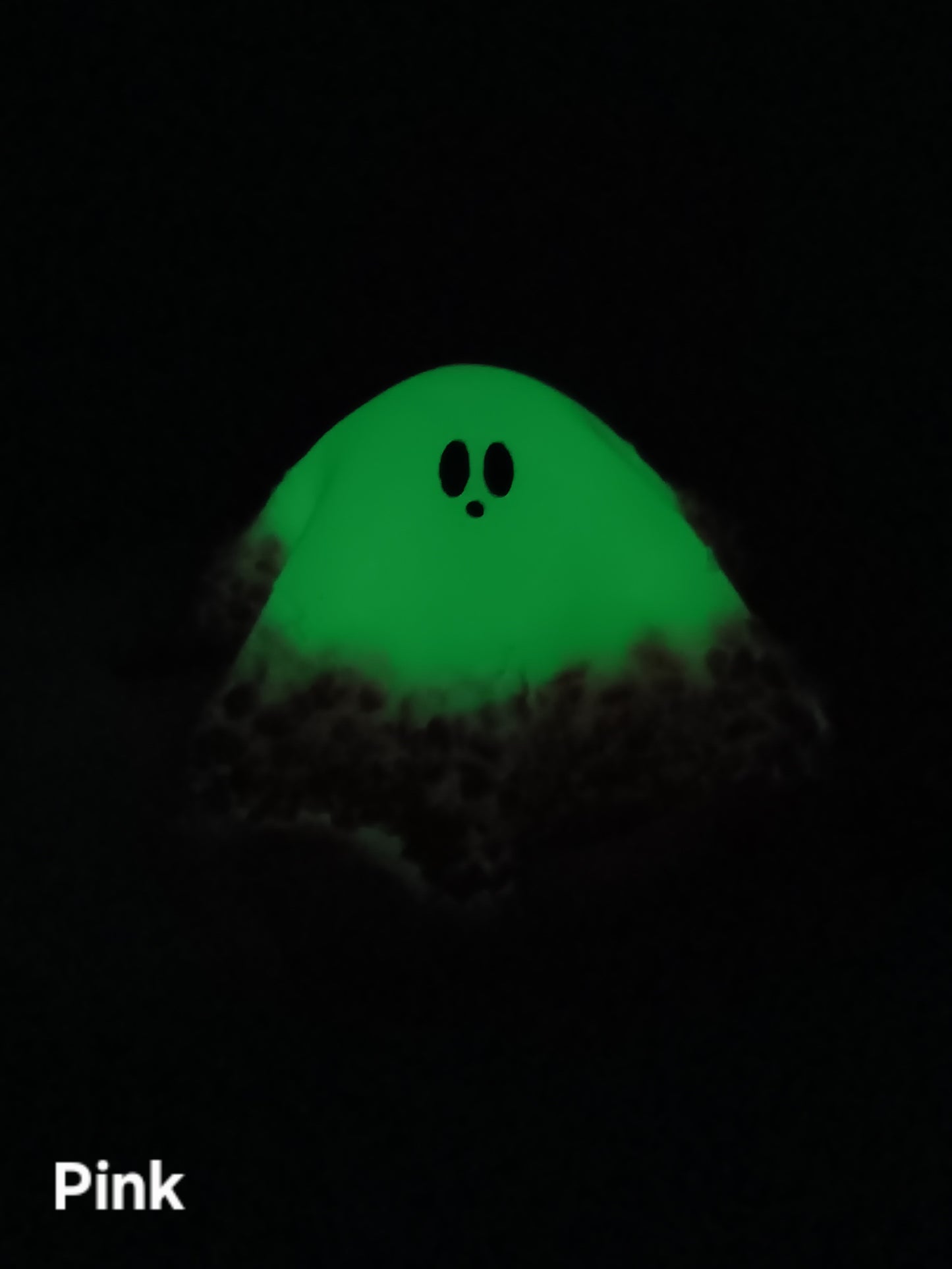 Glow in the dark ghosts - medium