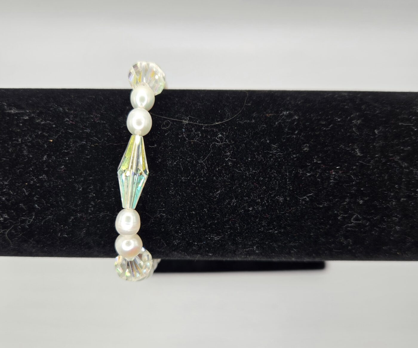 1930's Single Strand Pearl Bracelet