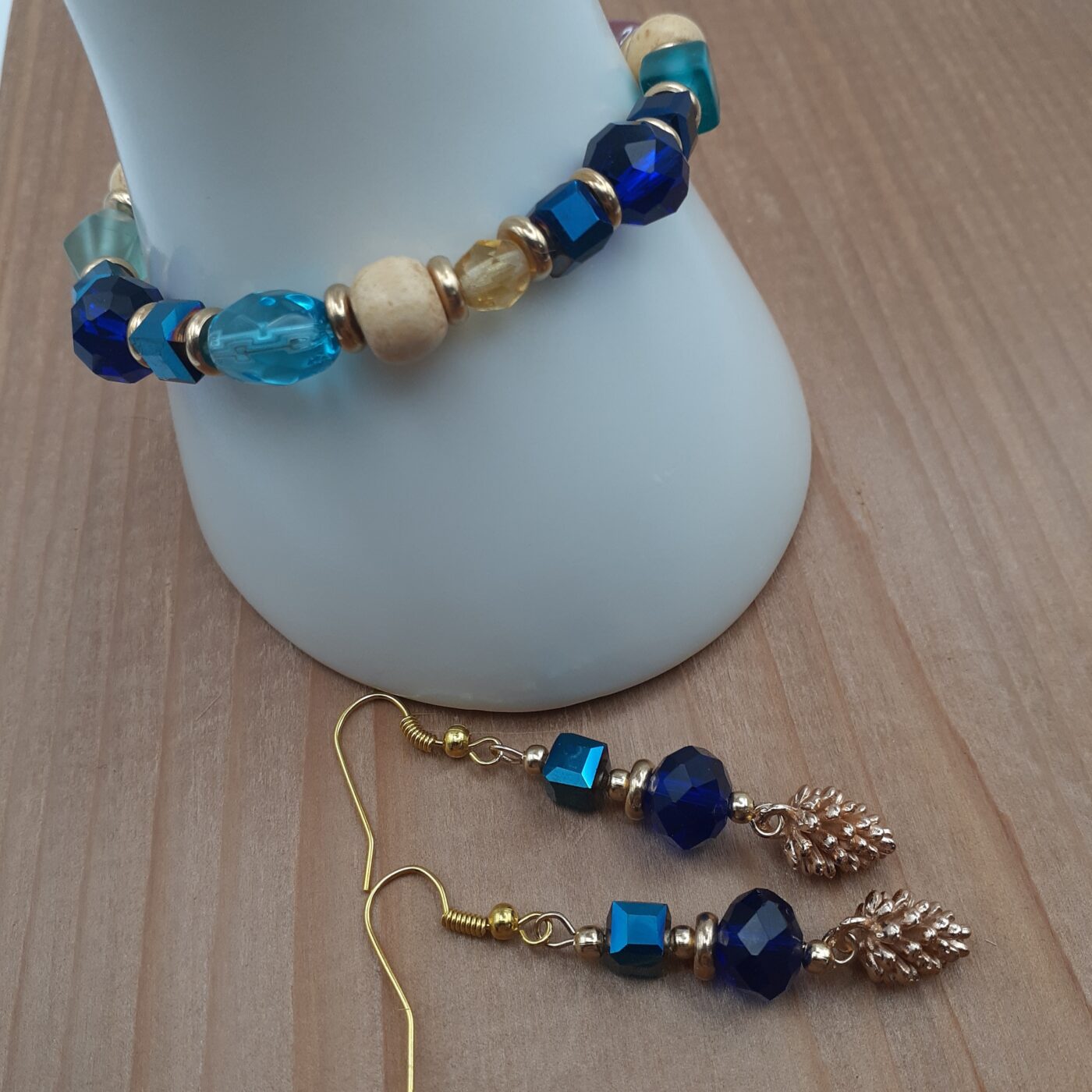 Electric Blues Glass Beaded Earrings and Stretch Bracelet Set with Tibetan Silver Highly Detailed 3D Tiny Pinecone Charms