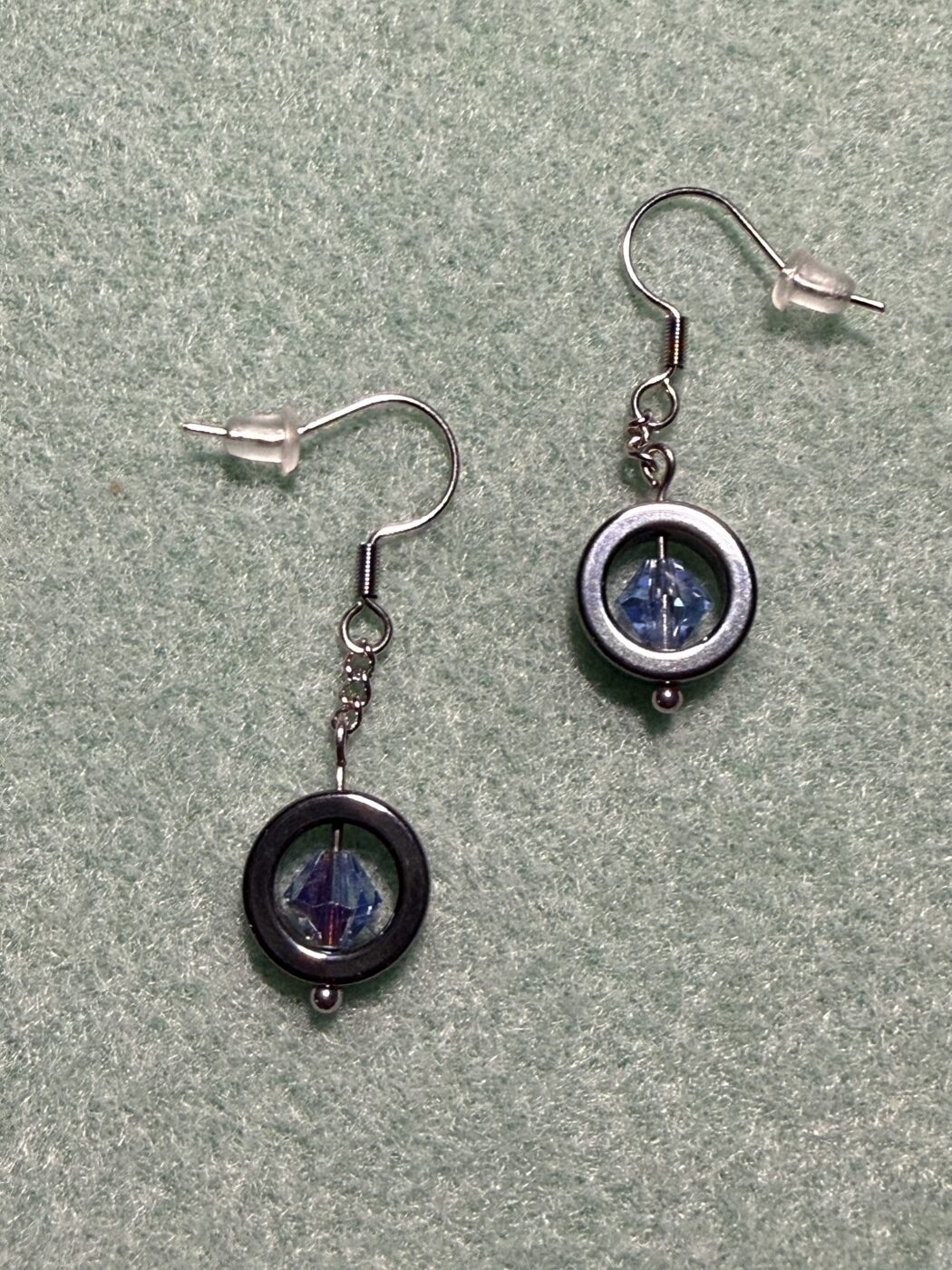 Round Earrings (Iridescent)