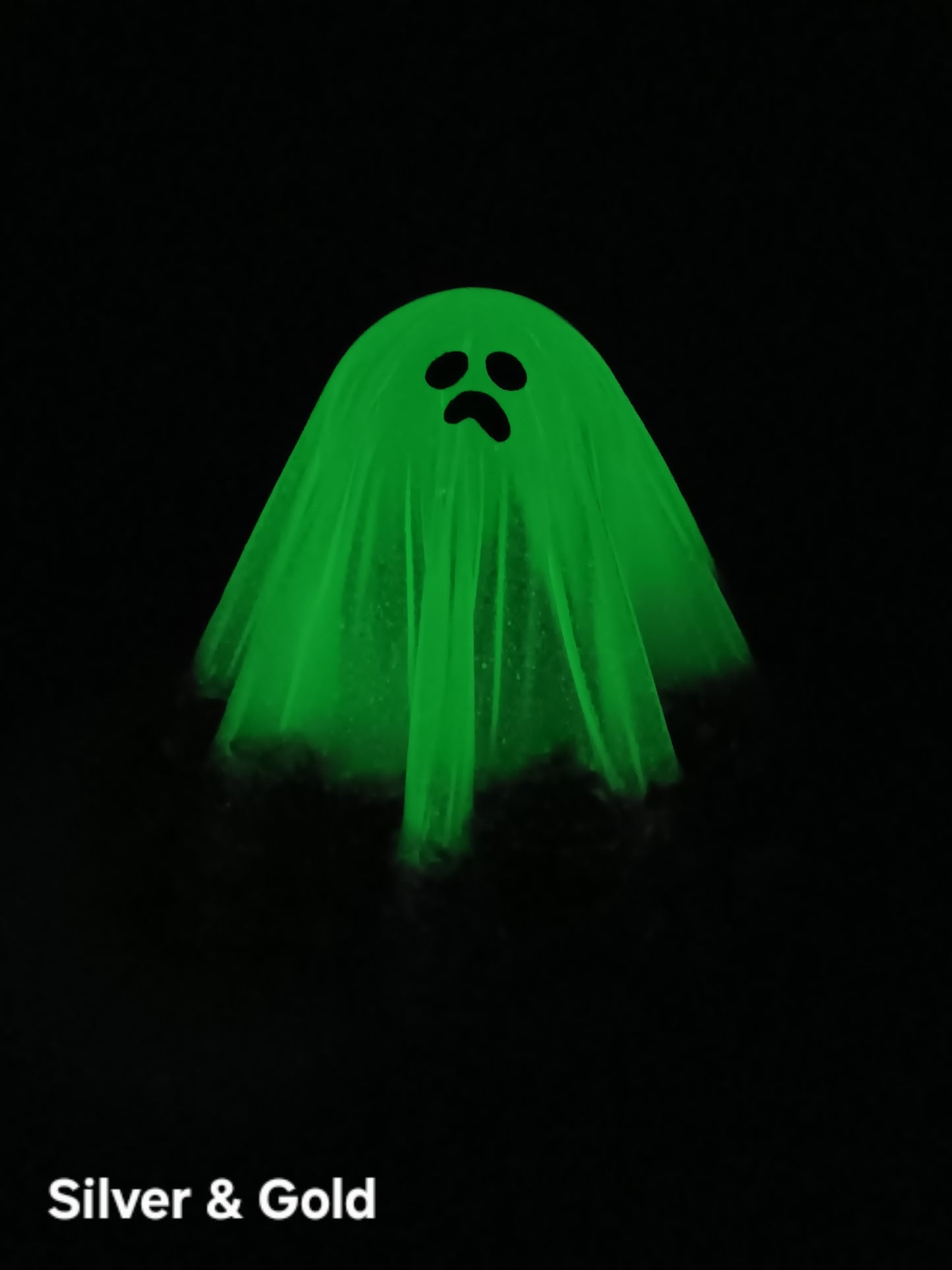 Glow in the dark ghosts - large
