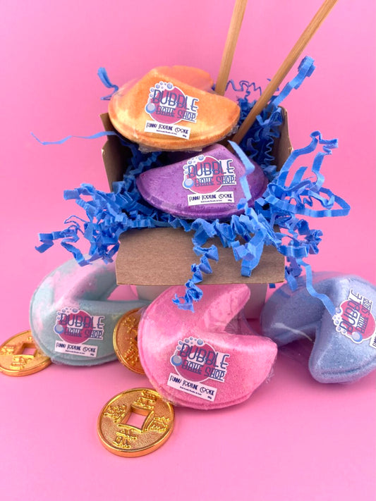Funny Fortune Cookie Bath Bomb (assorted colours/scents)