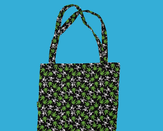 Leaf Tote Bag (Skulls)
