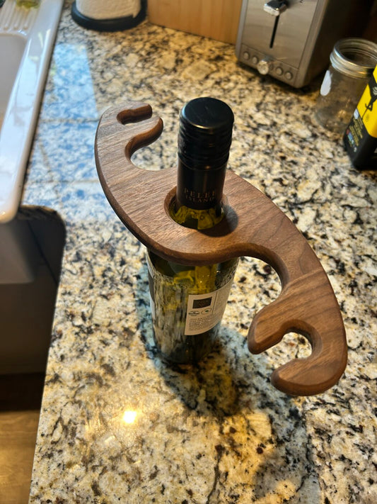 Curvy Wine and Wine Glass Caddy