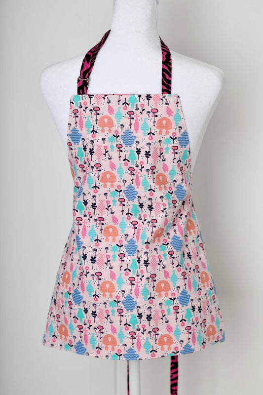 Reversible Child’s Apron – Whimsical Flower Pattern