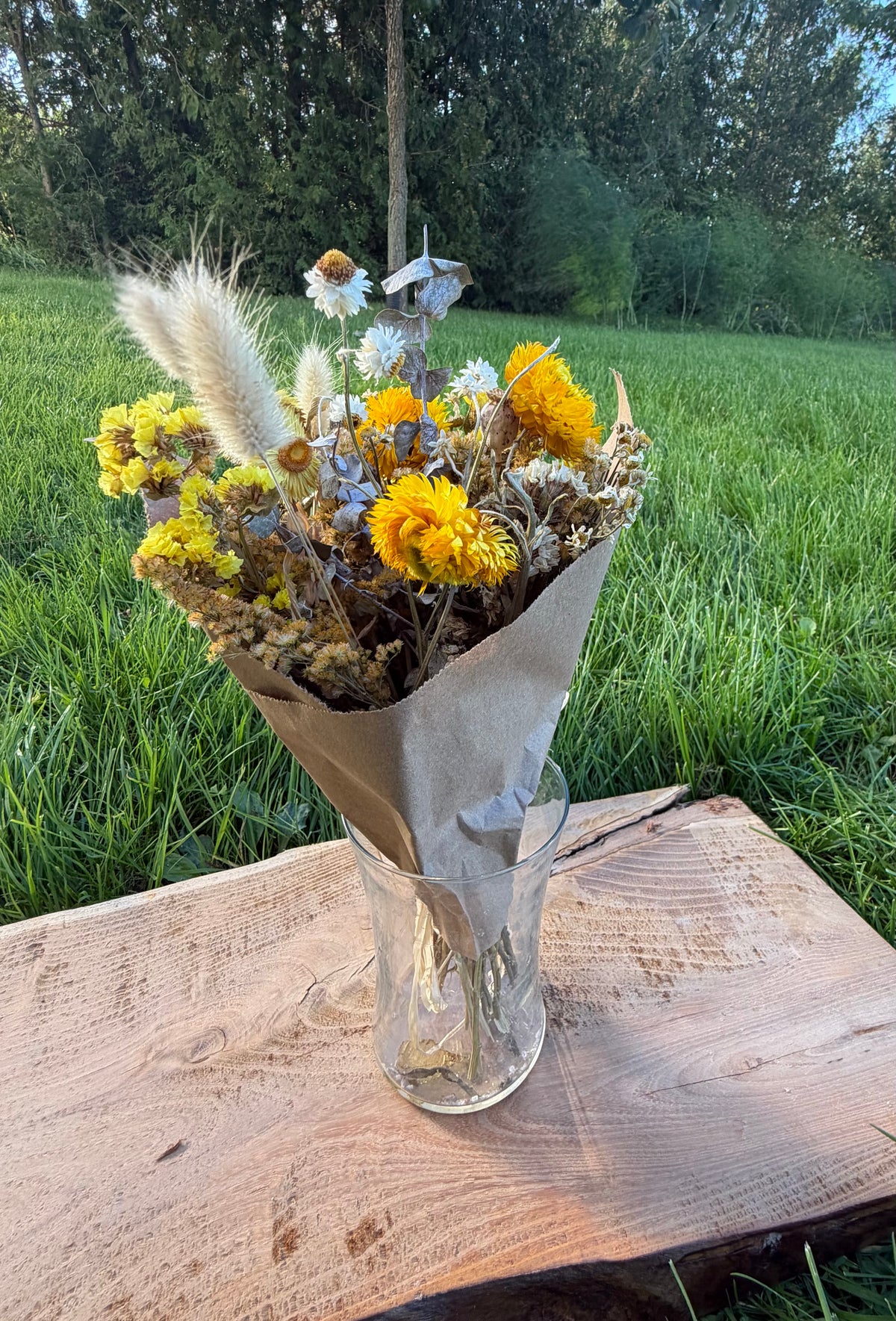 Dried Flower Hand Tied Bouquet – Long-Lasting Décor