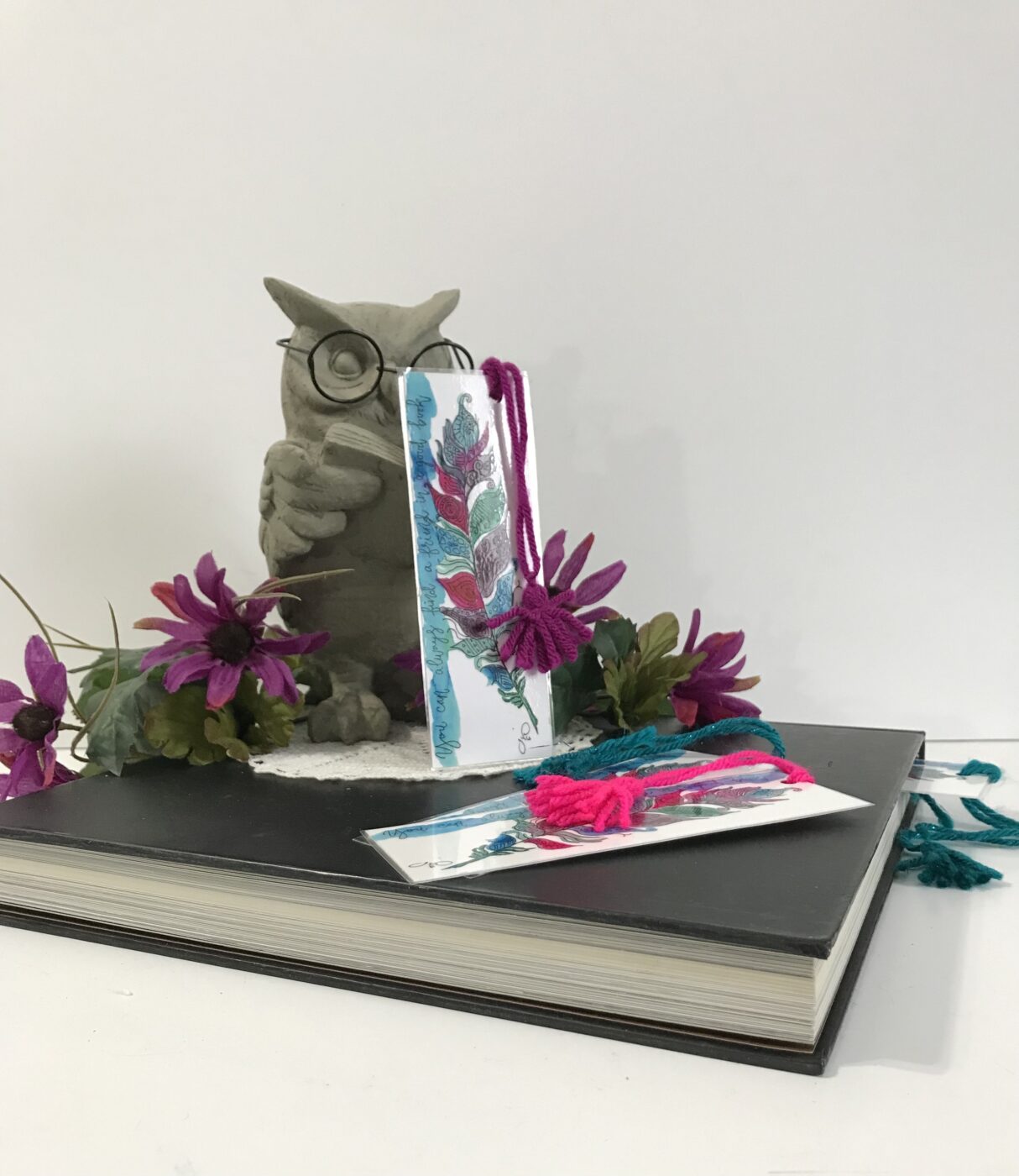 Bookmark – Feather