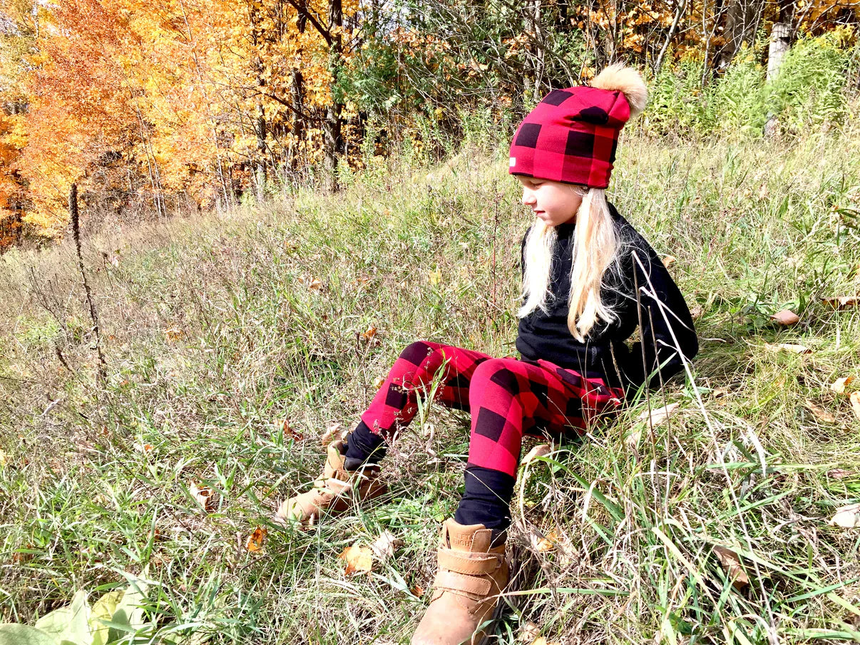 Winter Bamboo Plaid Hat with Recycle Fur Pompom