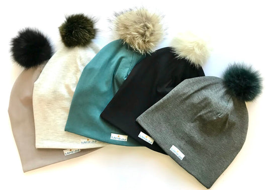 Winter Classic Colour Hat with Recycle Fur Pompom