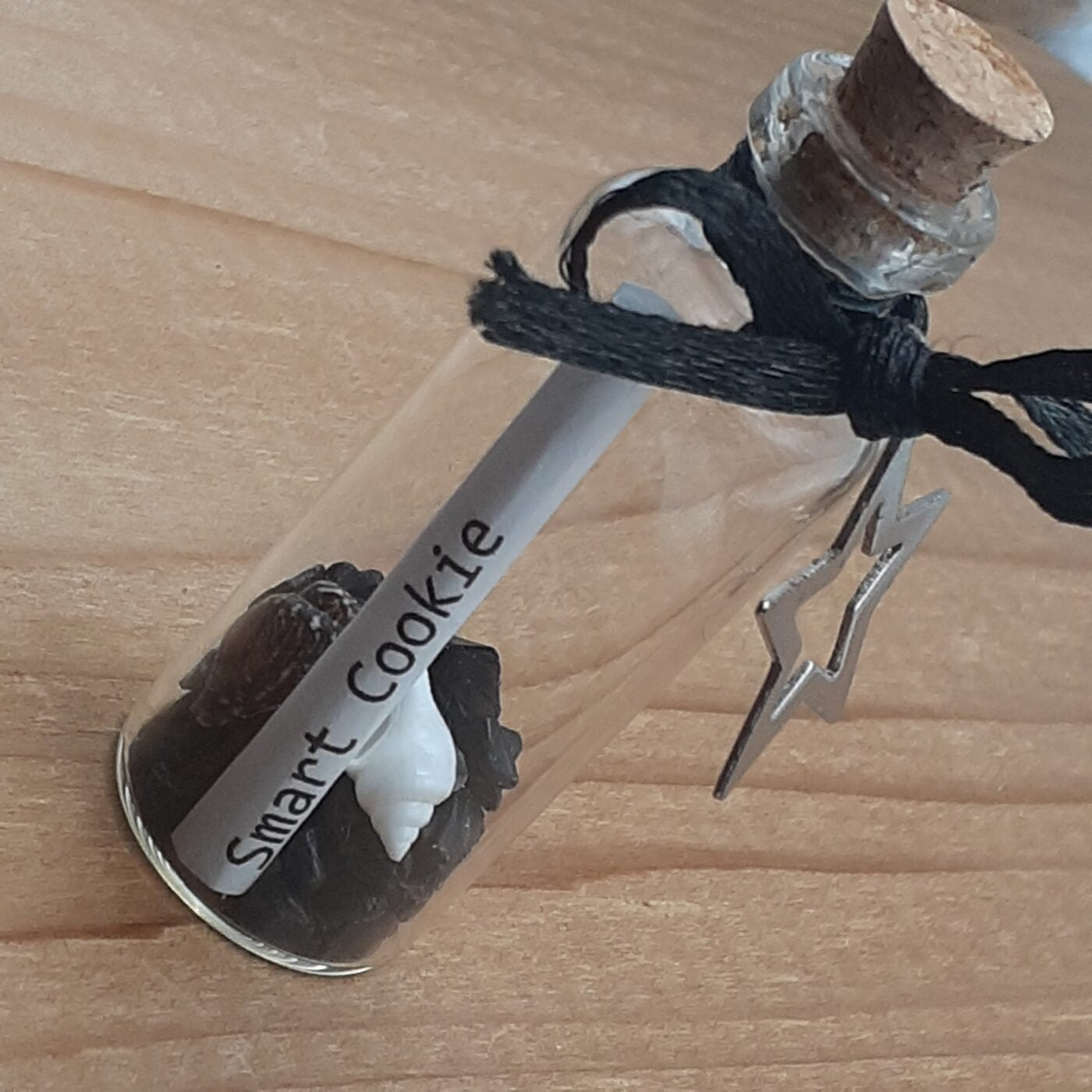 Message In A Bottle (“Smart Cookie”)