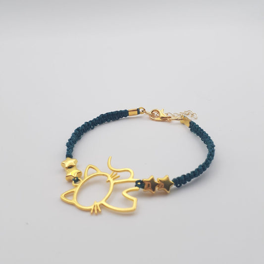 Kitty Cat Hemp Macrame Thin Bracelet in Emerald Green with Gold Colour Clasp