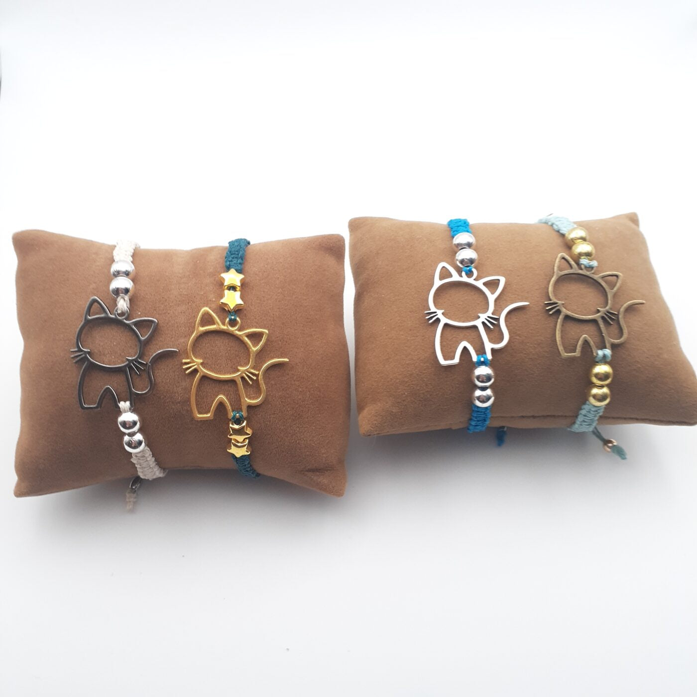 Kitty Cat Hemp Macrame Thin Bracelet in Emerald Green with Gold Colour Clasp