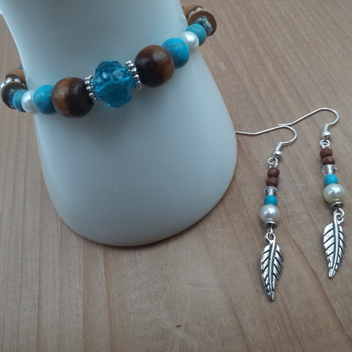 Southwestern Blues Earrings and Bracelet Jewelry Set with Tibetan Silver 3D Leaf Charm Dangles Glass Crystal and Wood Beads with Turquoise and Silver Colours