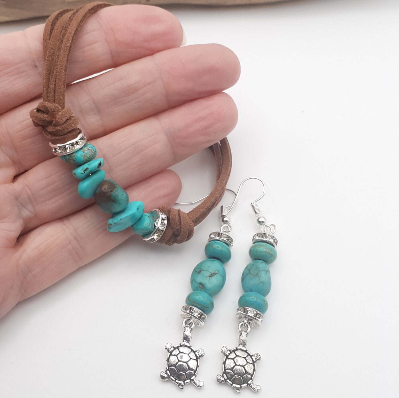 Turquoise Stone Nugget Suede Leather Bracelet and Silver Turtle Charm Earrings Set
