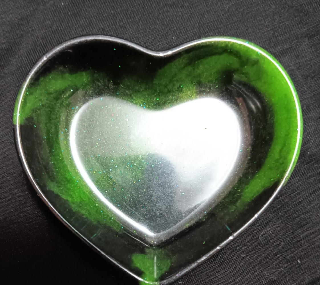 Heart Dish (variety of colours)