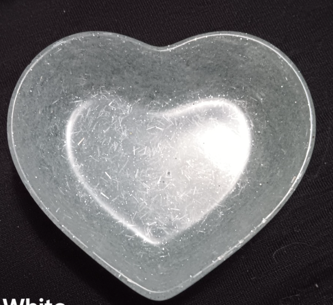 Heart Dish (variety of colours)
