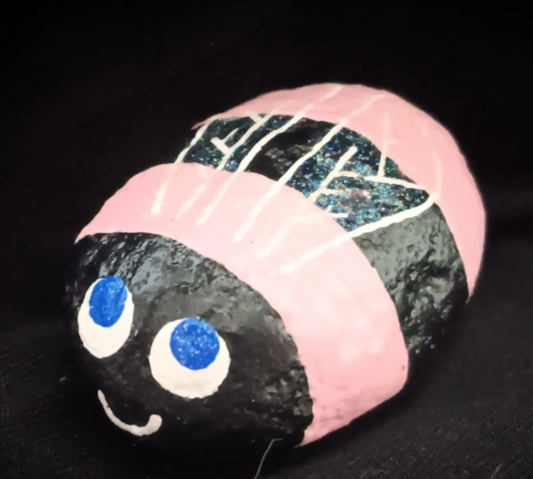 Medium Rock – Bee