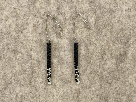 Black & Silver Snathan Si (Fairy Thread) Earrings