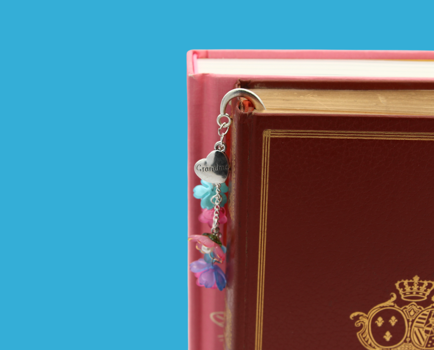 Floral Grandma Book Bling
