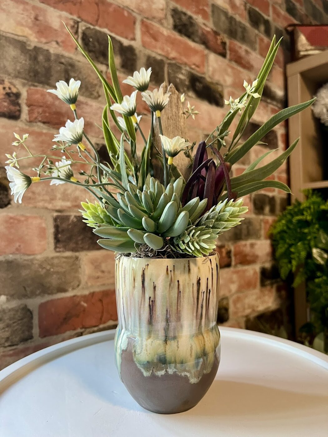 P & J Design: Drippy Glaze Tumbler (Purple/Brown)