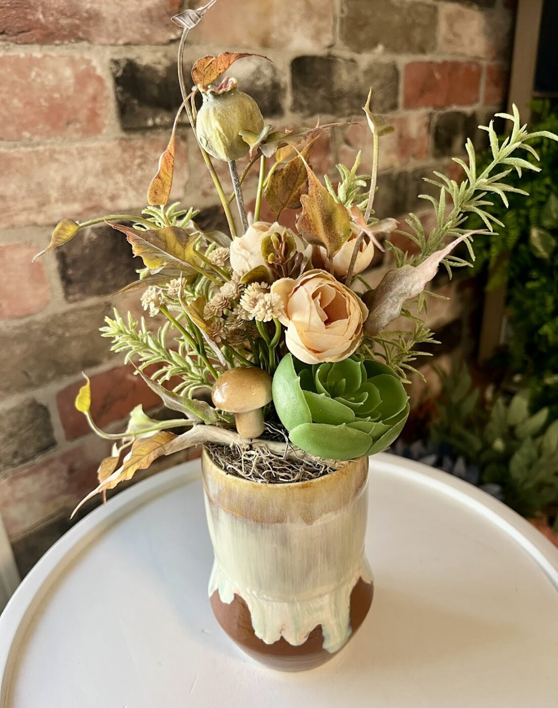 P & J Design: Drippy Glaze Tumbler (Soft Green)