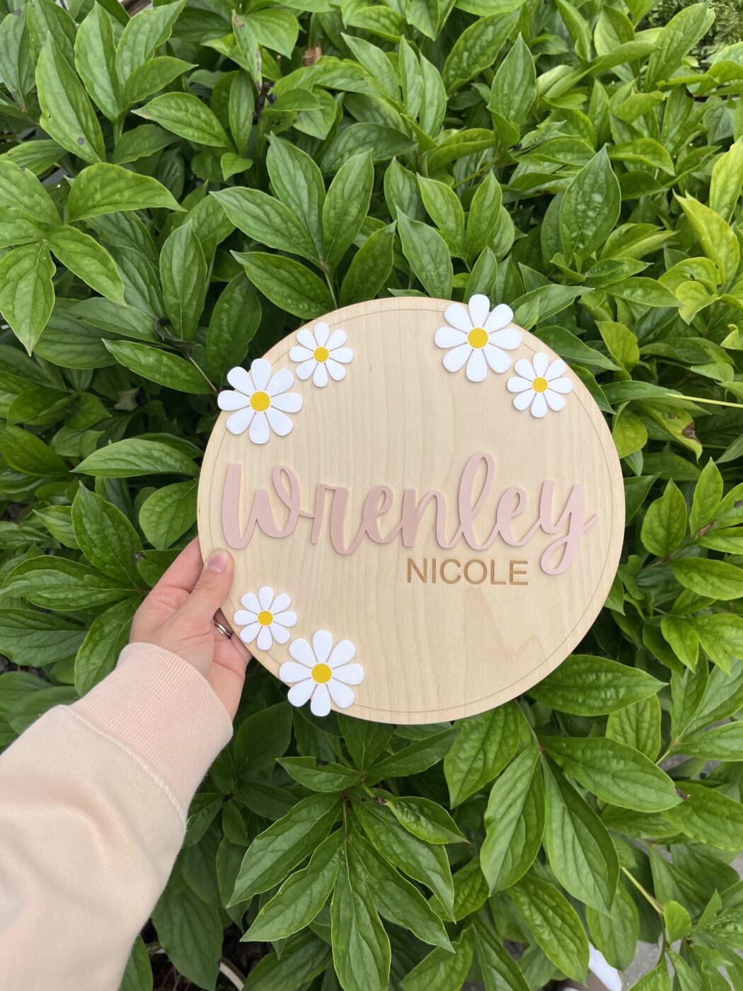 Daisy Name Sign